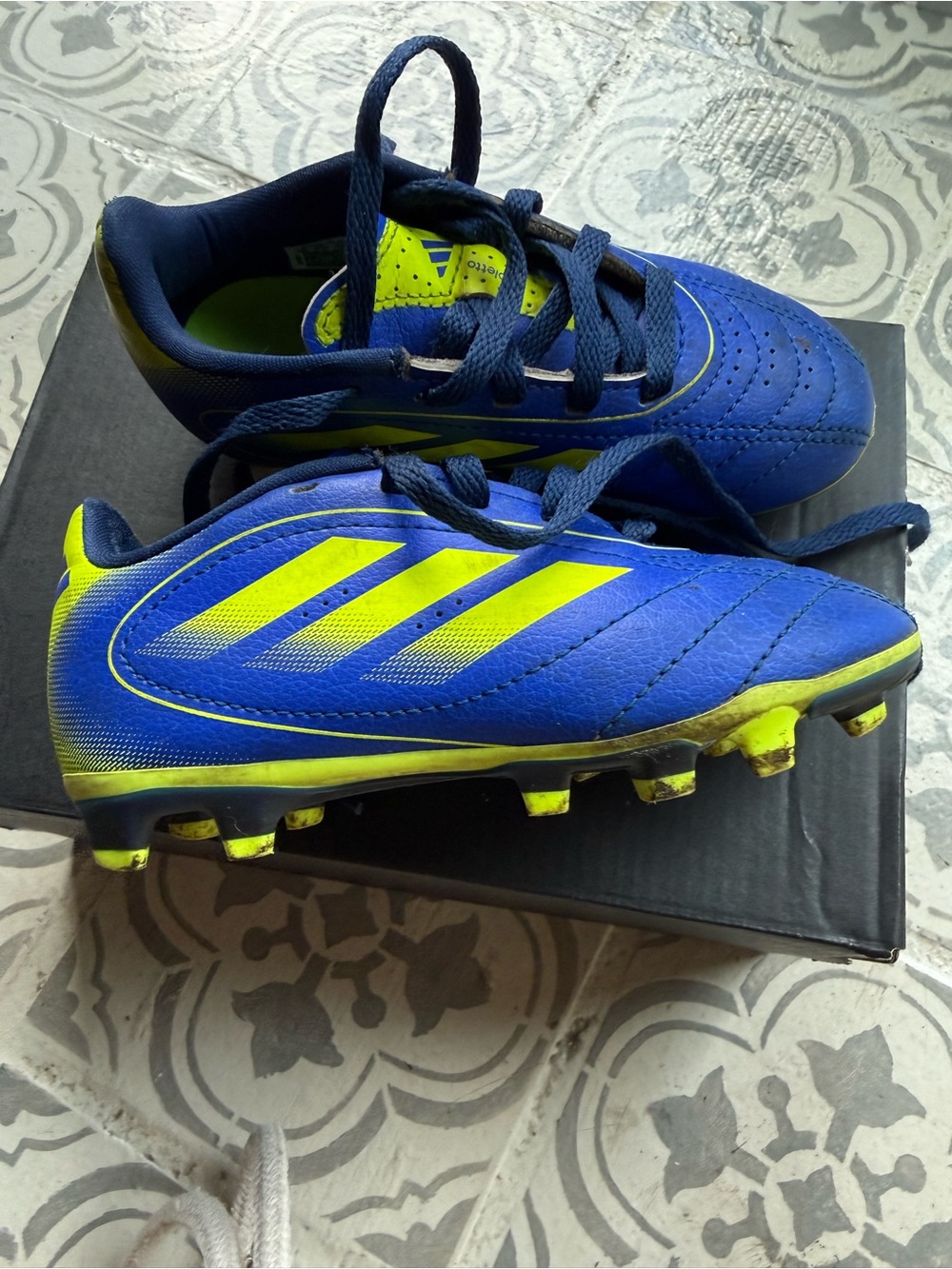 Adidas Goletto IX FG/MG Kids Soccer Cleats Blue/Neon Yellow – Size 10K